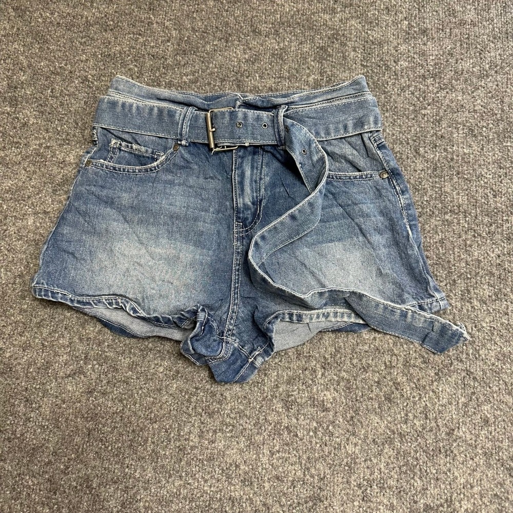 Sincerely Jules Denim Shorts Womens Size 3/26 Blue Belted High Waist Casual Jean